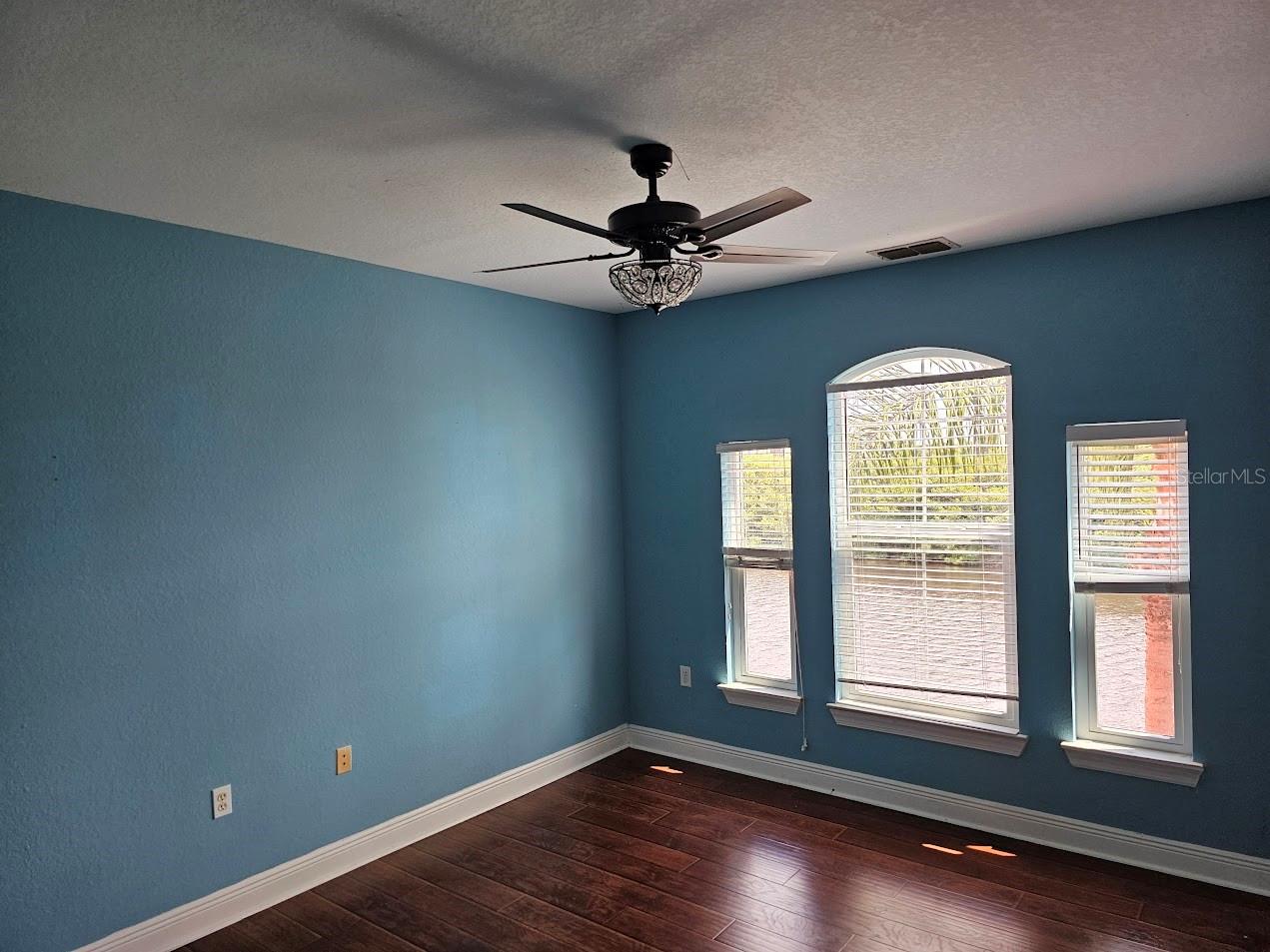 GRAND VENEZIA AT BAYWATCH CONDO - Residential