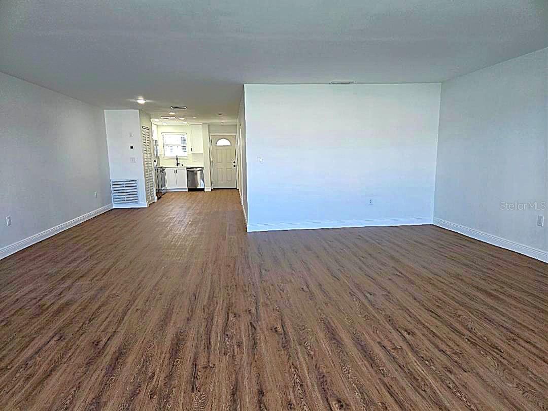 TOWN SHORES OF GULFPORT - Residential Lease