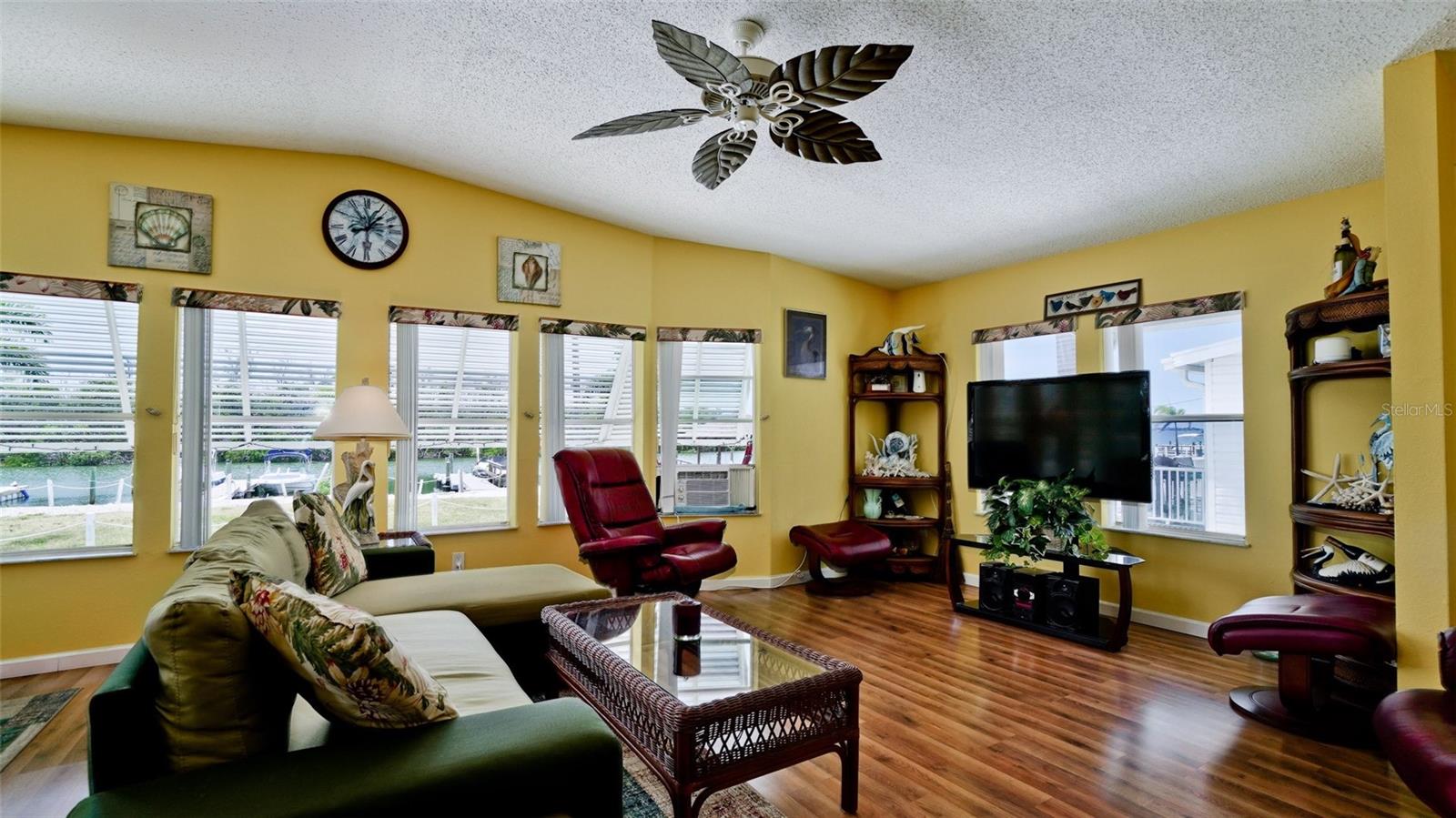 PARADISE BAY ESTATES CO-OP - Residential