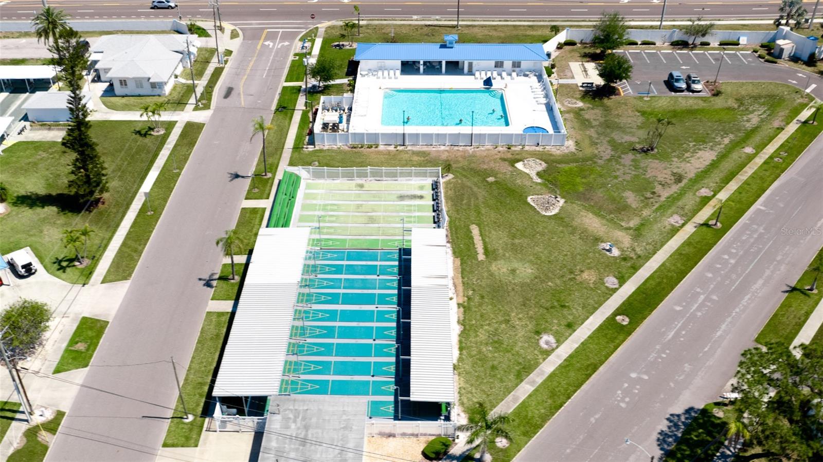 PARADISE BAY ESTATES CO-OP - Residential