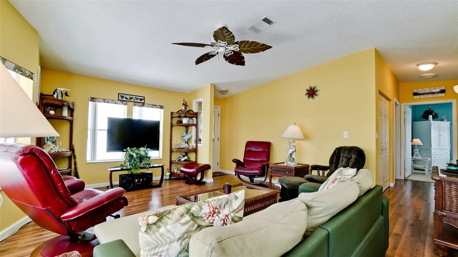 PARADISE BAY ESTATES CO-OP - Residential