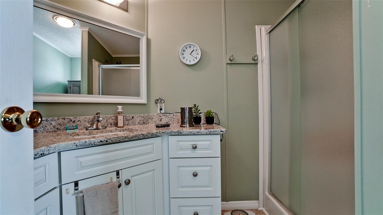 PARADISE BAY ESTATES CO-OP - Residential