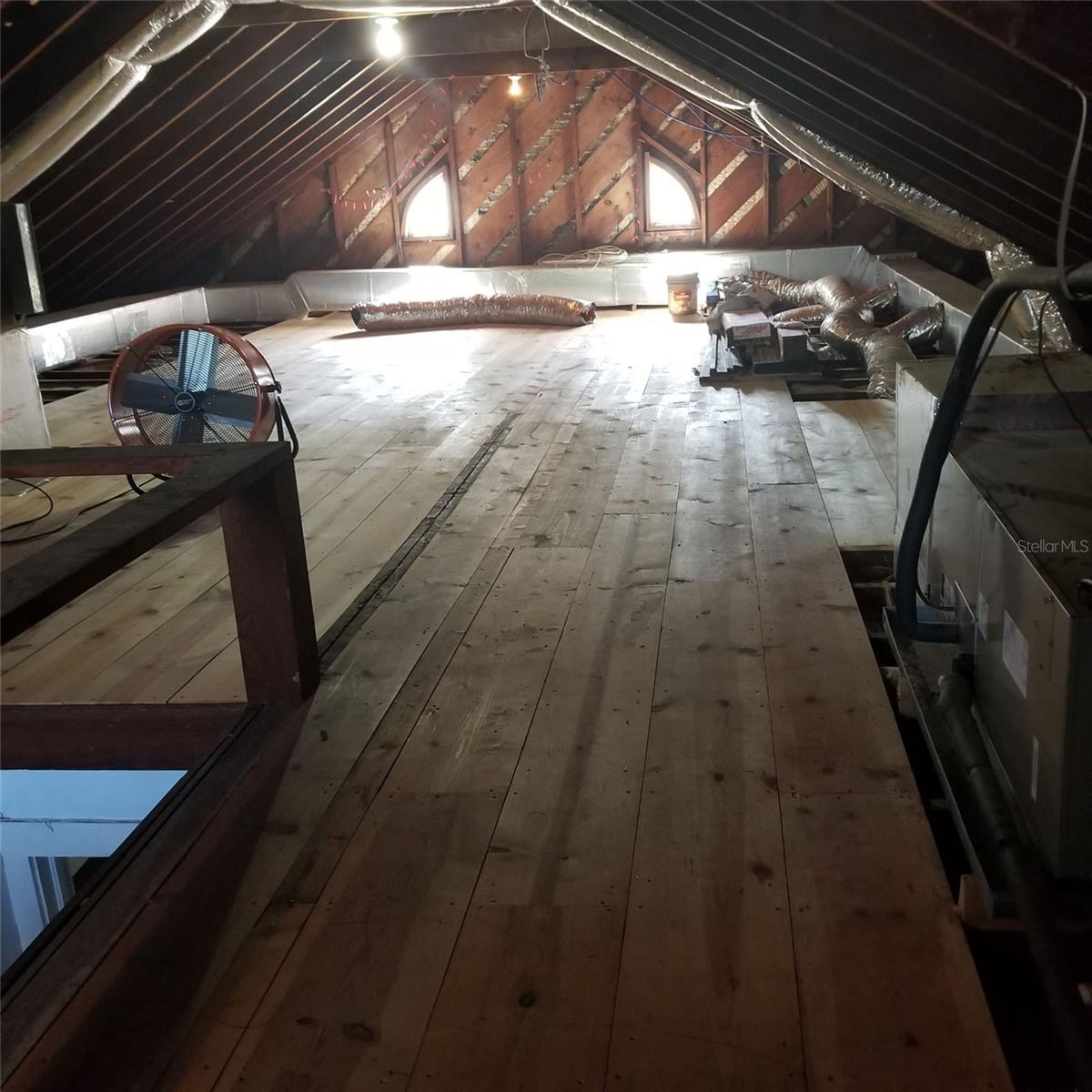 CONGRESS PARK - Residential