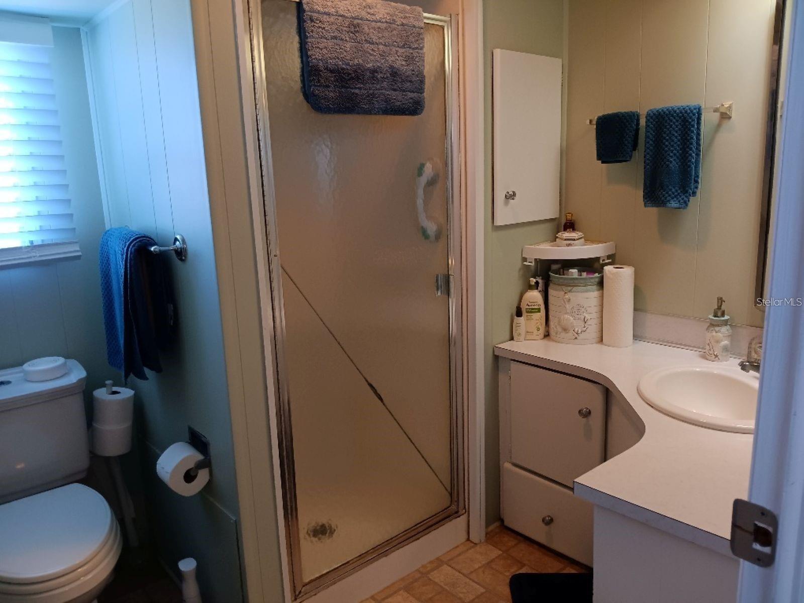 COUNTRY CLUB ESTATES - Residential