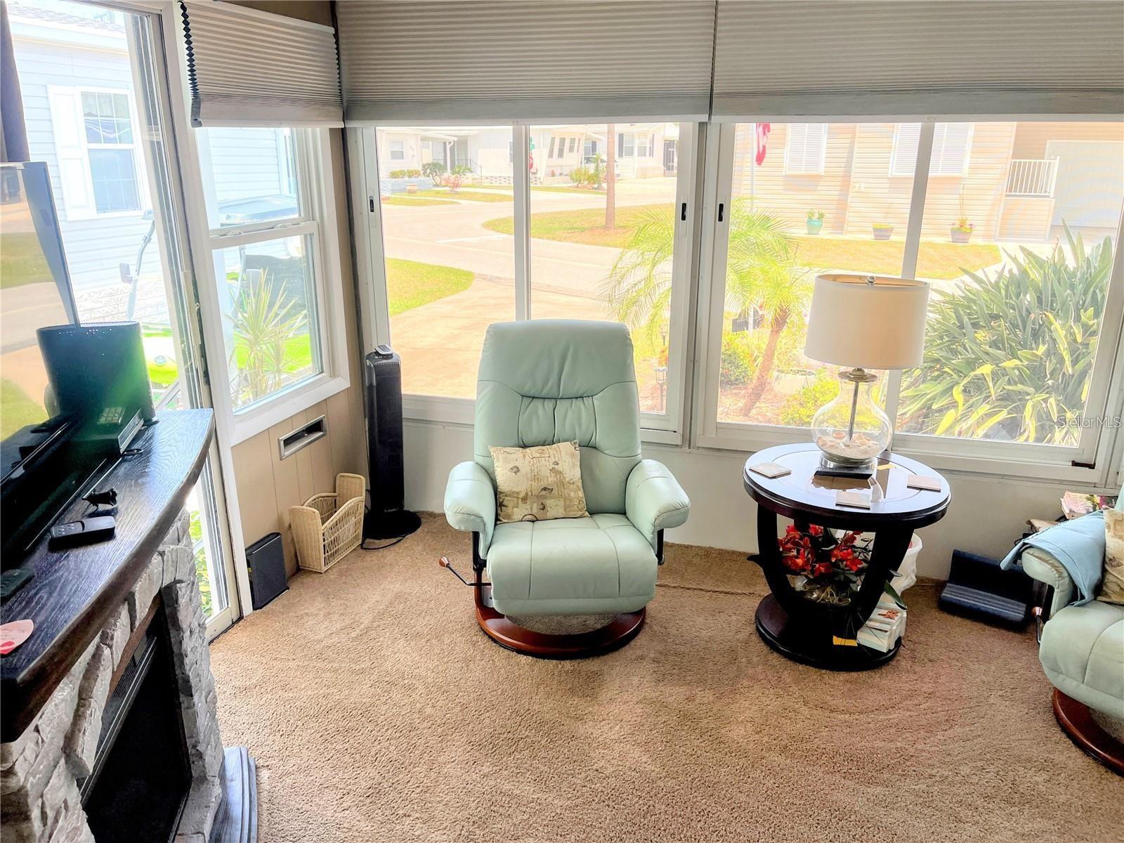 COUNTRY CLUB ESTATES - Residential