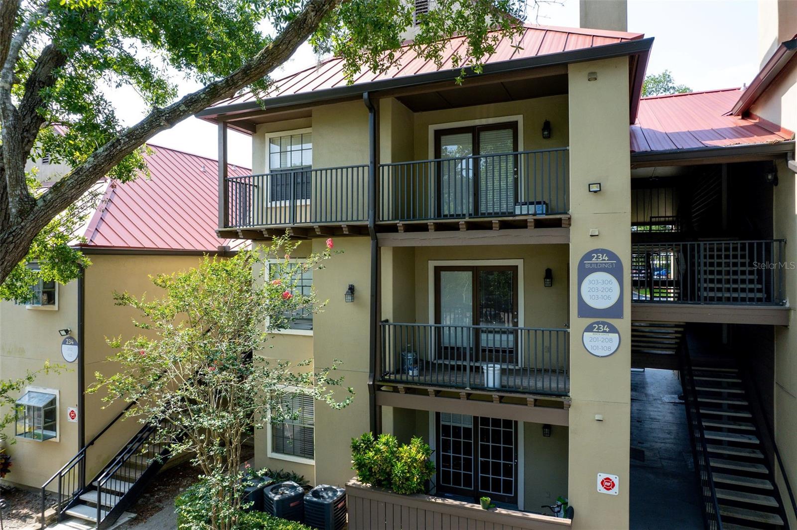 234 AFTON SQUARE 305