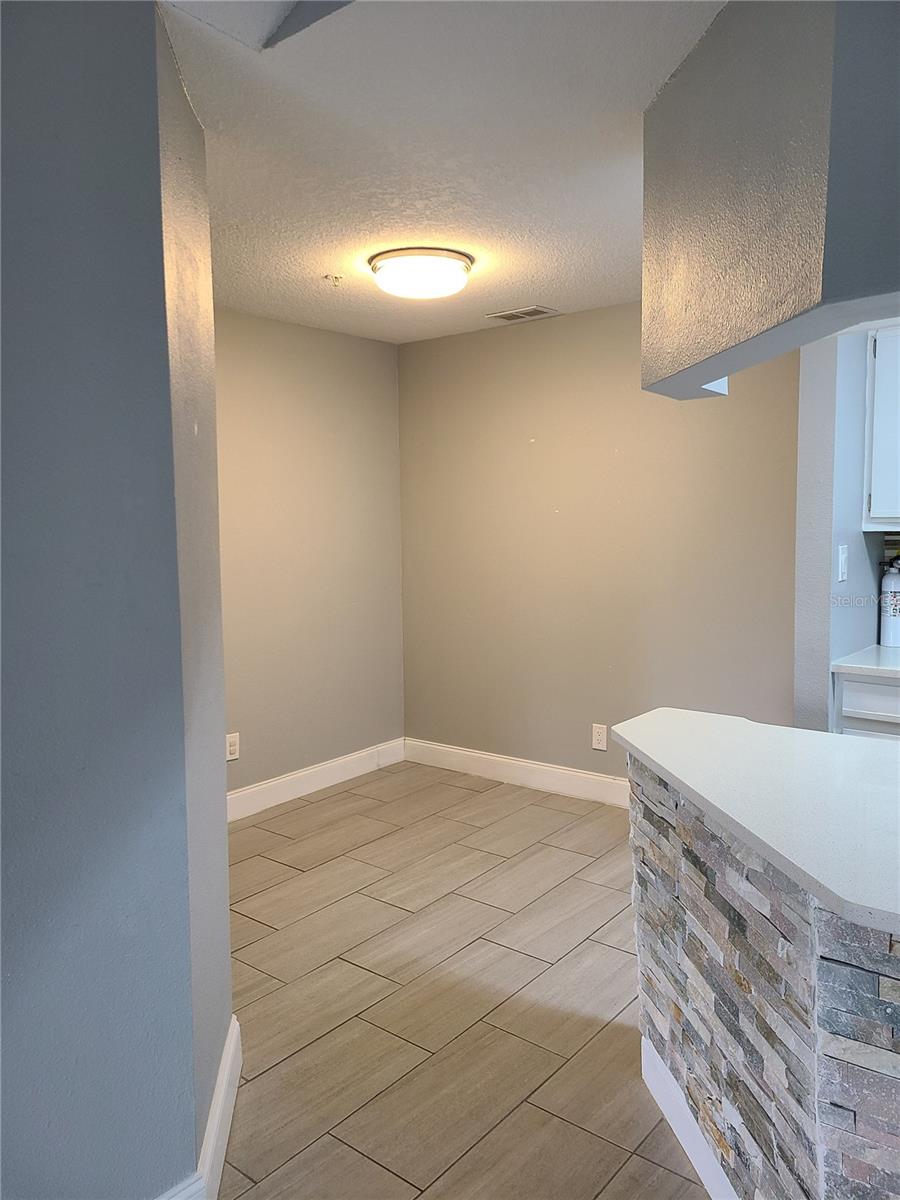 234 AFTON SQUARE 305