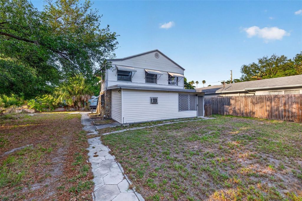 Photo of 4411 1st Avenue N, St Petersburg, FL 33713 (MLS # TB8499386)