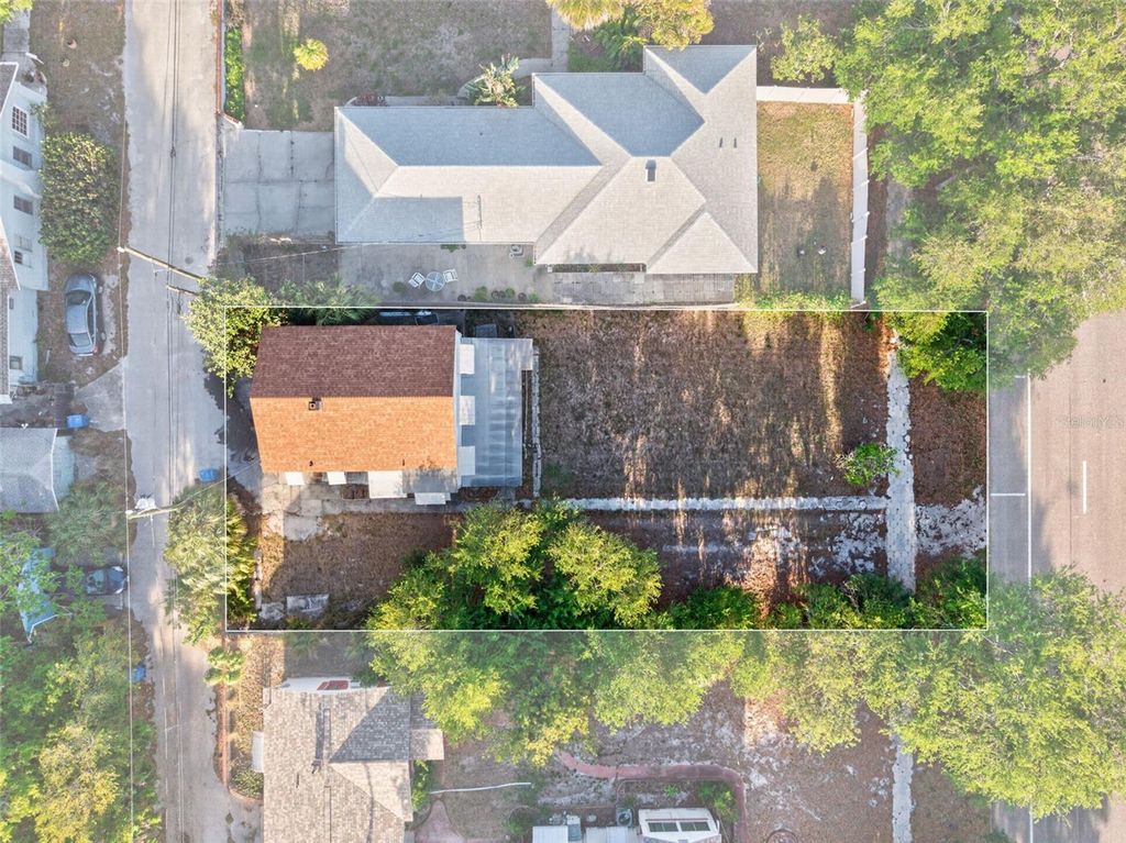 Photo of 4411 1st Avenue N, St Petersburg, FL 33713 (MLS # TB8499386)