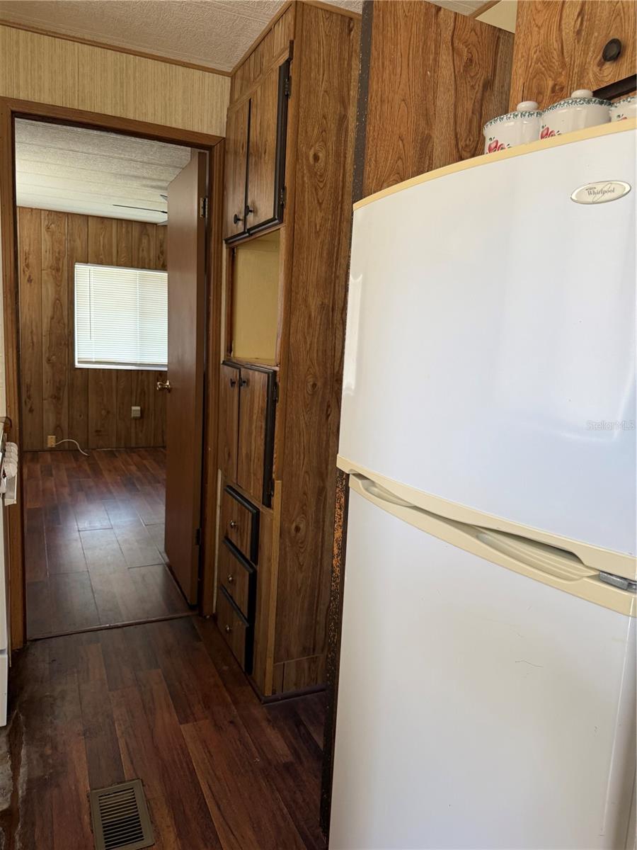 ON THE LAKE PARK - Residential Lease