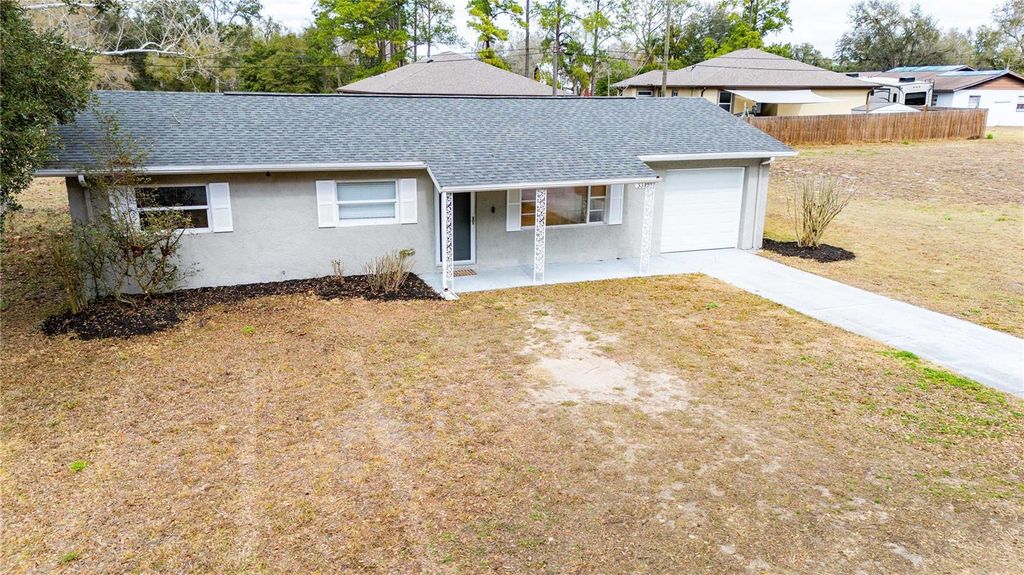 Photo of 33127 Hilda Road, Dade City, FL 33523 (MLS # TB8478100)
