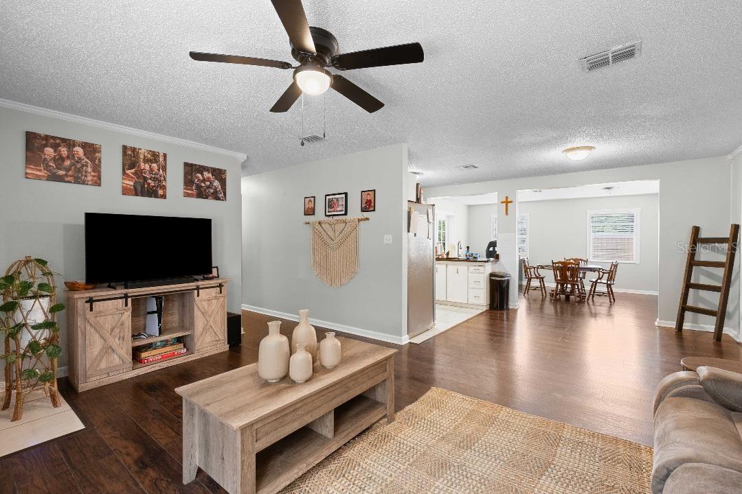 RIVERDALE SEC 1 - Residential