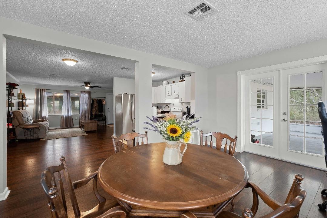 RIVERDALE SEC 1 - Residential