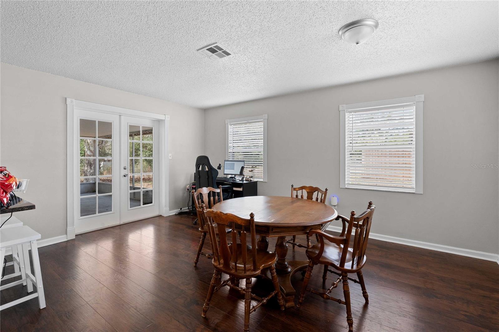 RIVERDALE SEC 1 - Residential