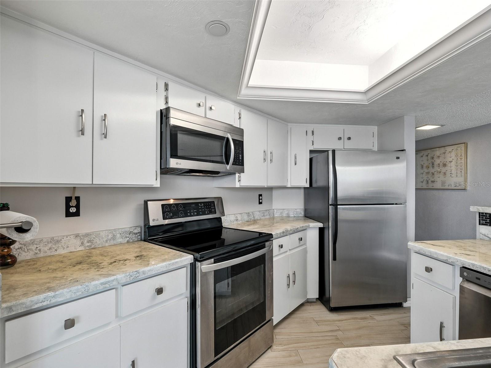 1 OCEANS WEST BOULEVARD 2B1