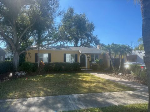 Photo of 2912 W Alline Avenue, Tampa, FL 33611 (MLS # J996507)