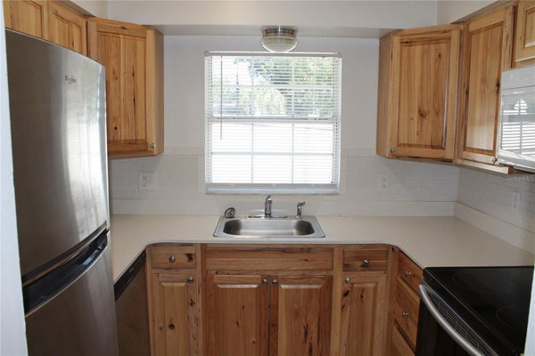 7020 53RD AVE N # A, SAINT PETERSBURG, FL 33709 - Image 2e284cc5bca750c6fc0700a252ef15a7/461519553