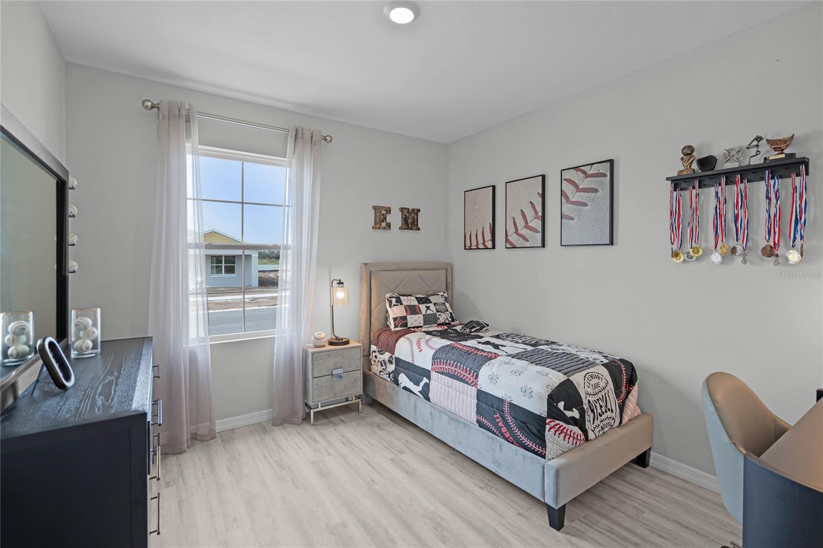 HARMONY ON LAKE ELOISE PHASE 2 - Residential