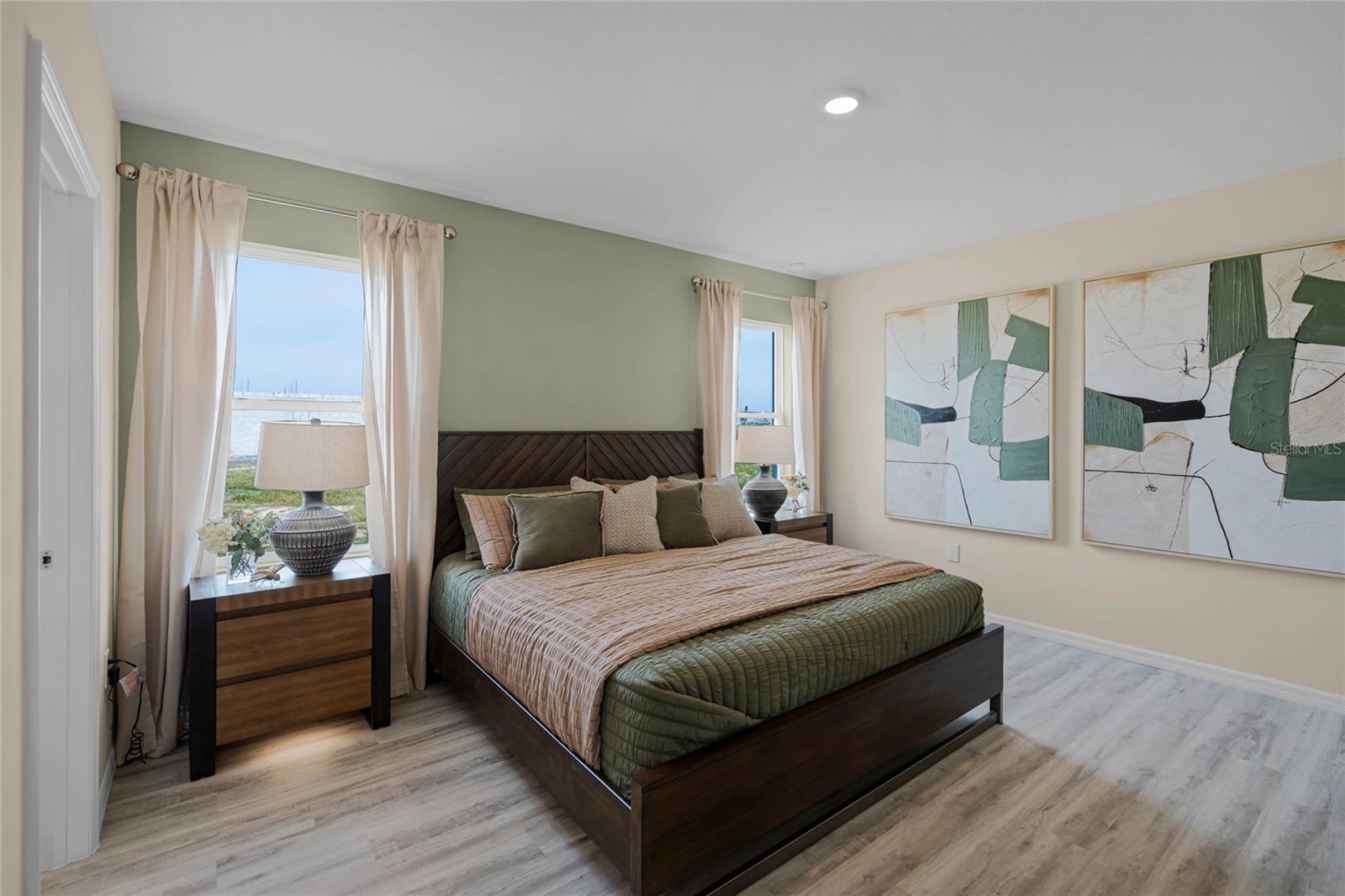 HARMONY ON LAKE ELOISE PHASE 2 - Residential