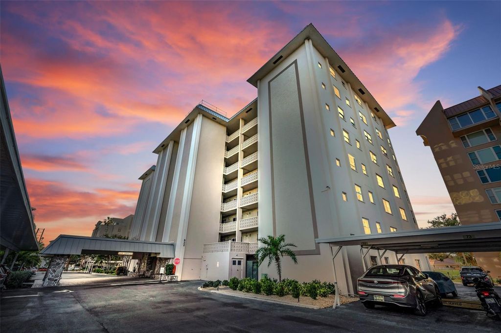 Photo of 622 Edgewater Drive #123, Dunedin, FL 34698 (MLS # TB8461471)