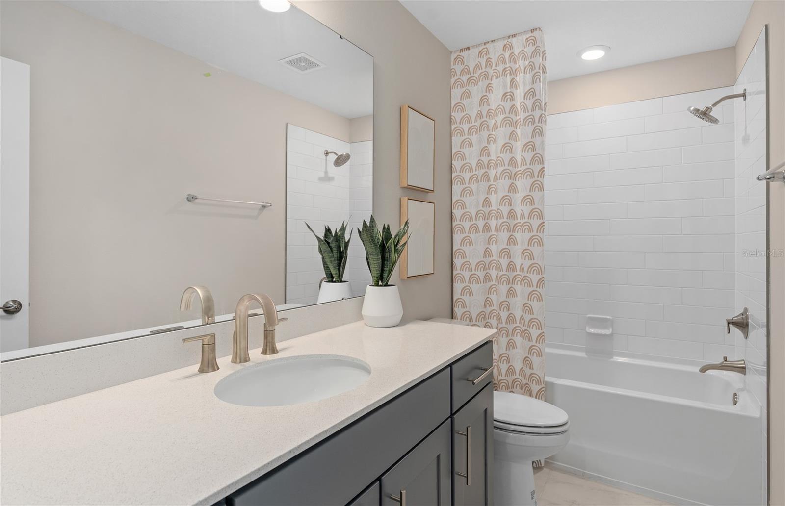 BRIDGEWALK - Residential