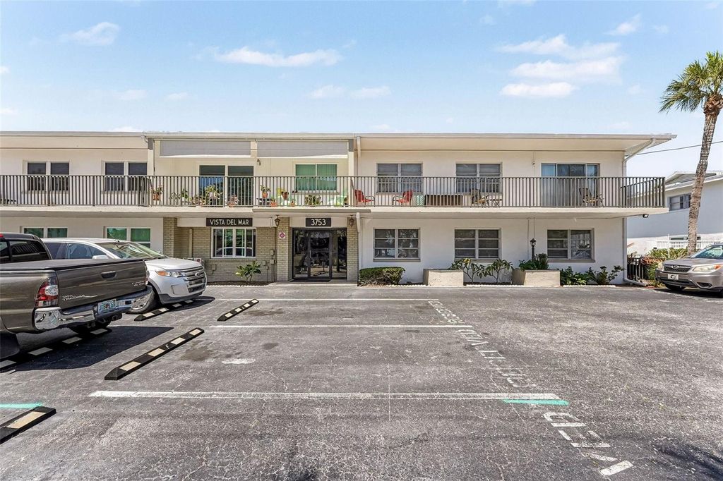 Photo of 3753 46th Avenue S #7, St Petersburg, FL 33711 (MLS # TB8498199)