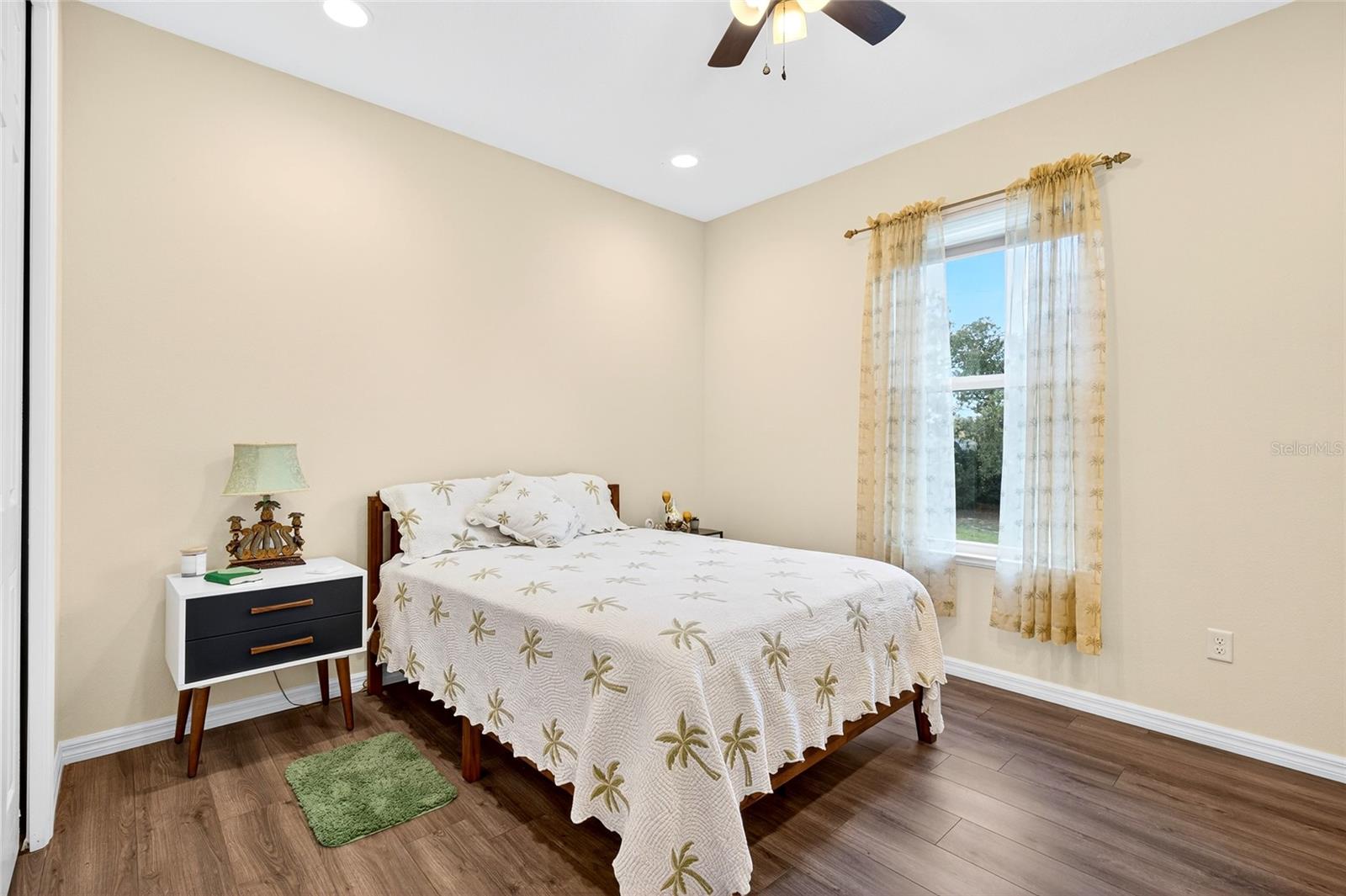 MARION OAKS UN 04 - Residential