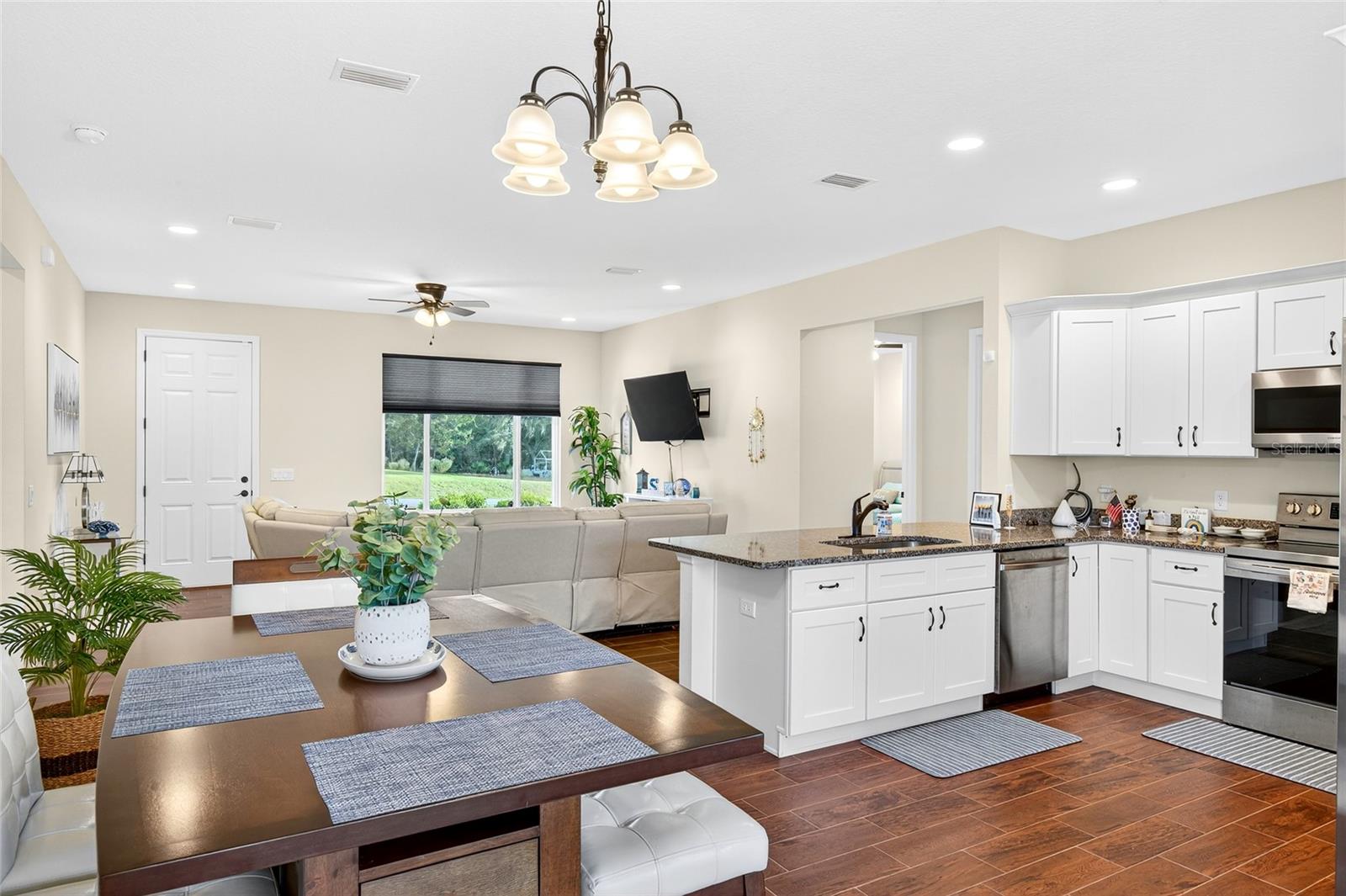 MARION OAKS UN 04 - Residential