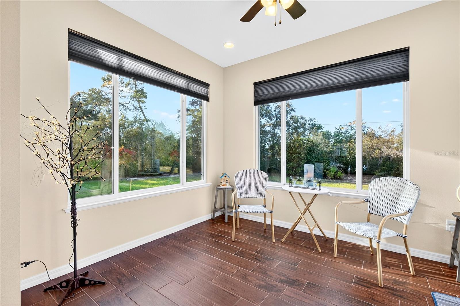 MARION OAKS UN 04 - Residential