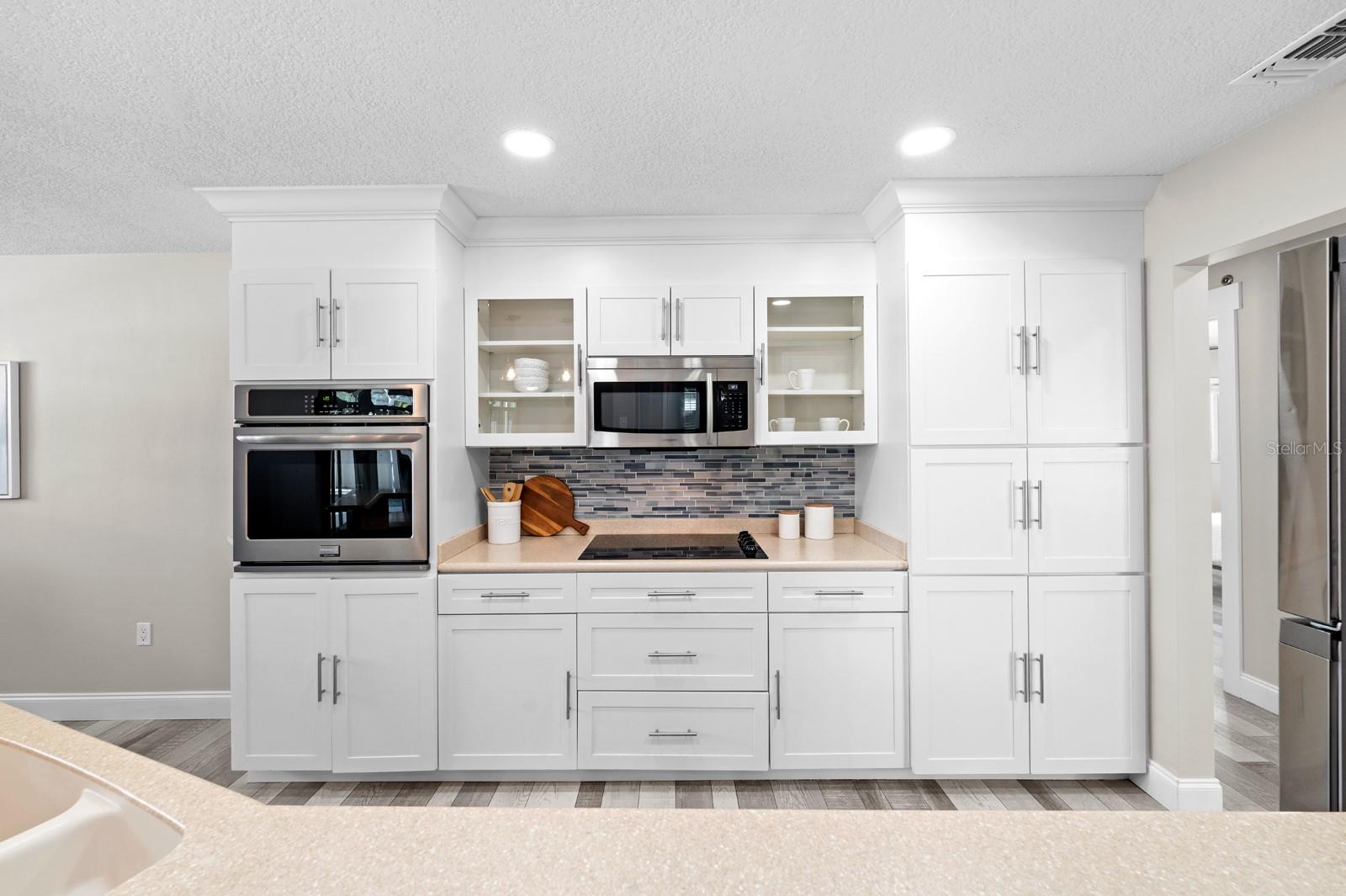 HILLCREST MANOR 1ST ADD - Residential