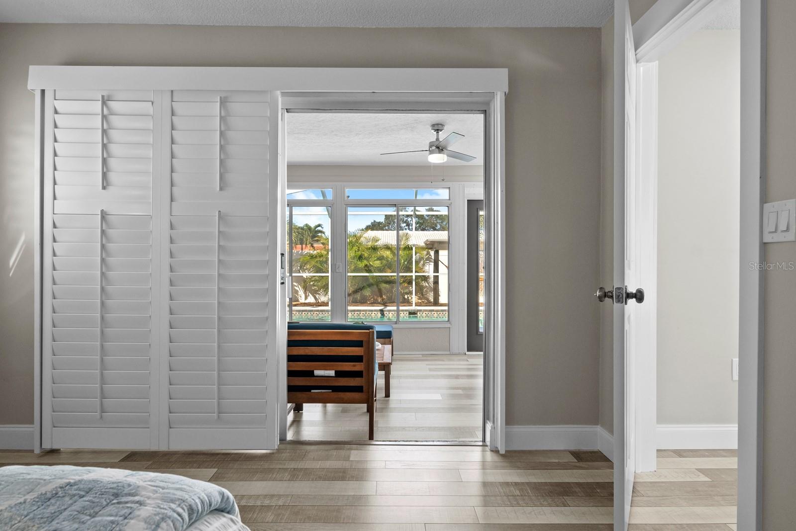 HILLCREST MANOR 1ST ADD - Residential