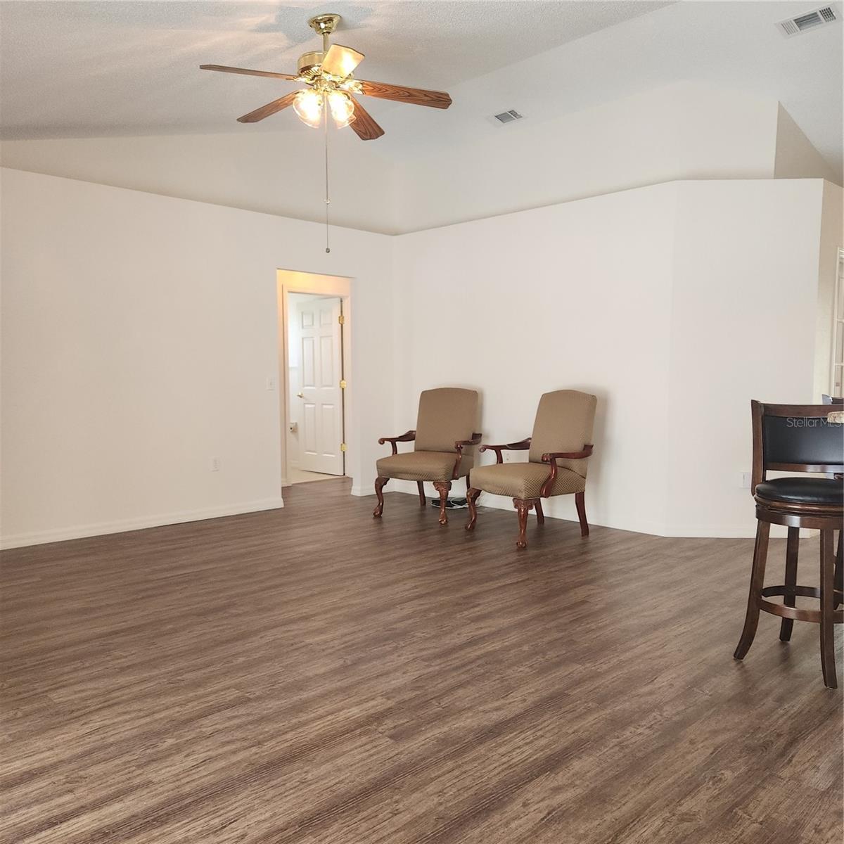 7501 JESSAMINE DRIVE
