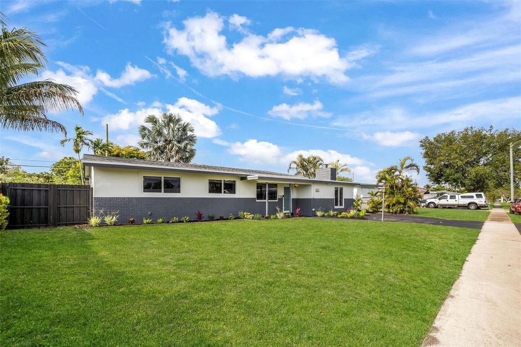 Photo of 3624 SW 23rd Street, Fort Lauderdale, FL 33312 (MLS # FC317952)