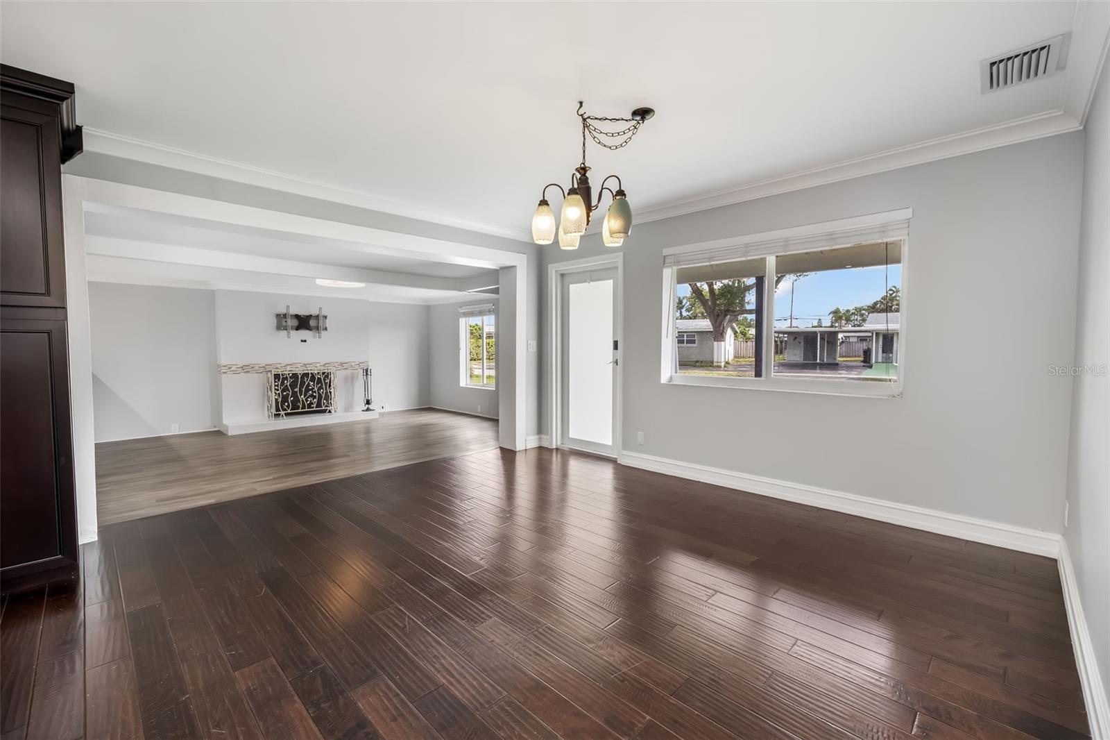 FAIRFAX BROLLIAR ADD SEC 5 - Residential