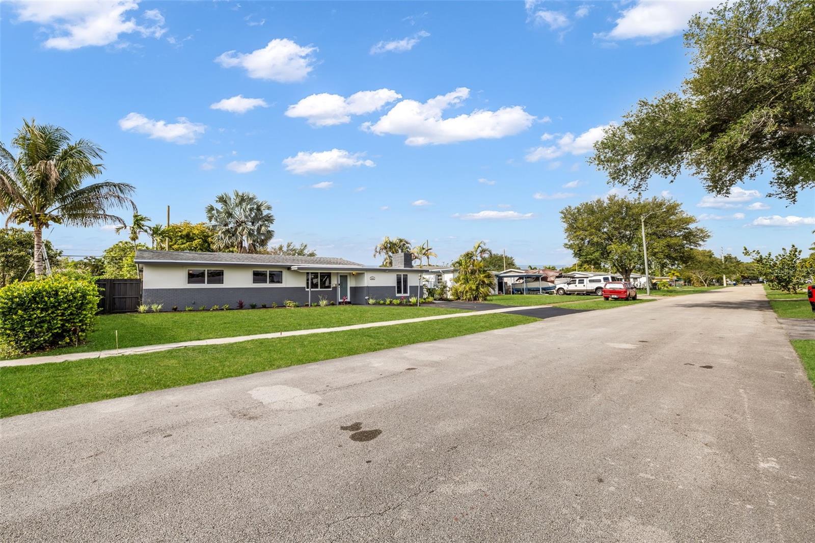 FAIRFAX BROLLIAR ADD SEC 5 - Residential