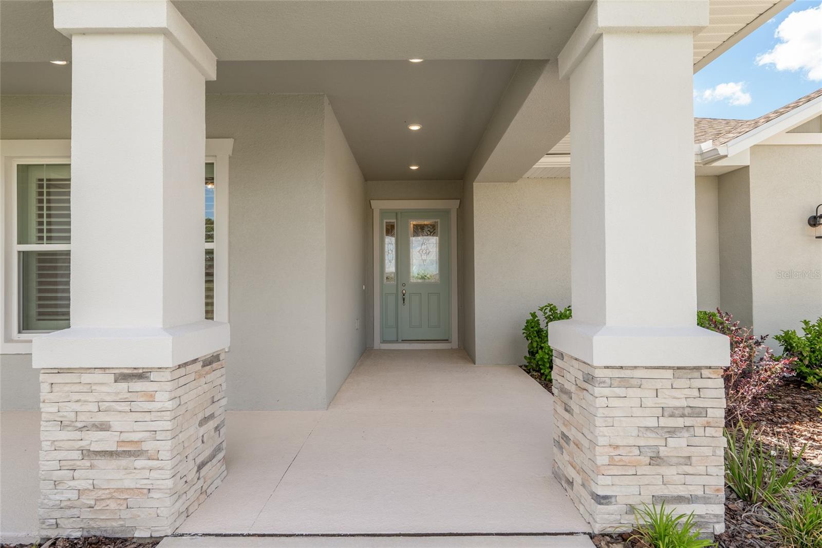 IRISH ACRES - Residential