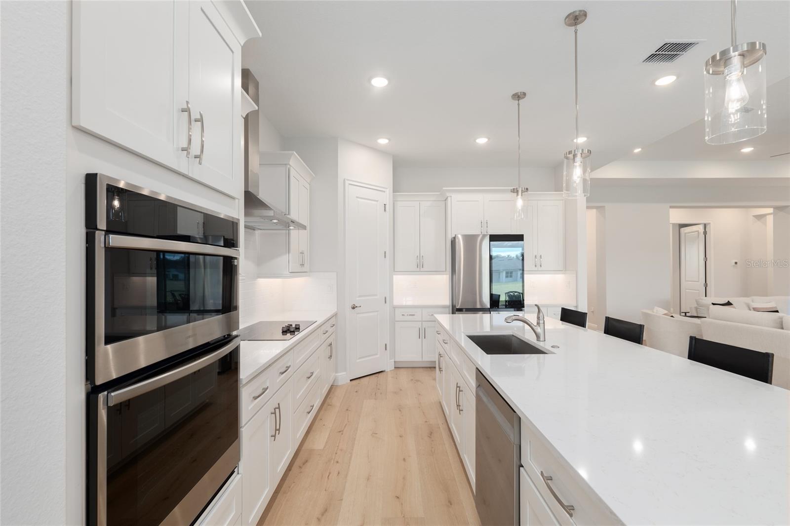 IRISH ACRES - Residential