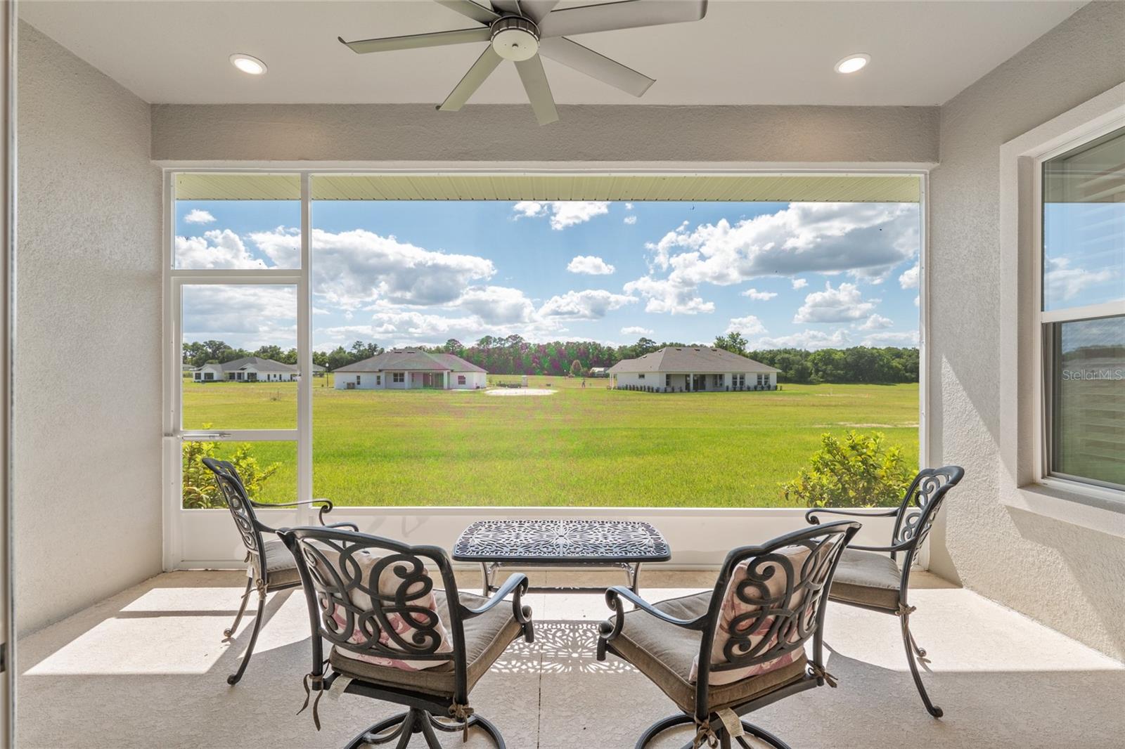 IRISH ACRES - Residential
