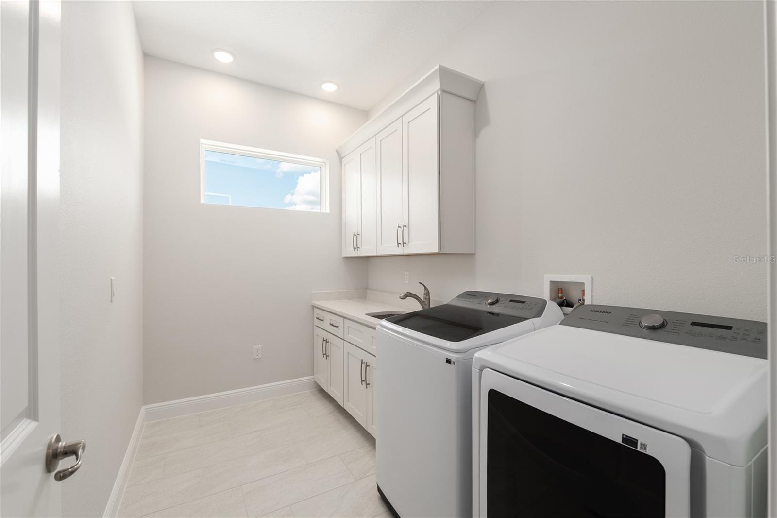 IRISH ACRES - Residential