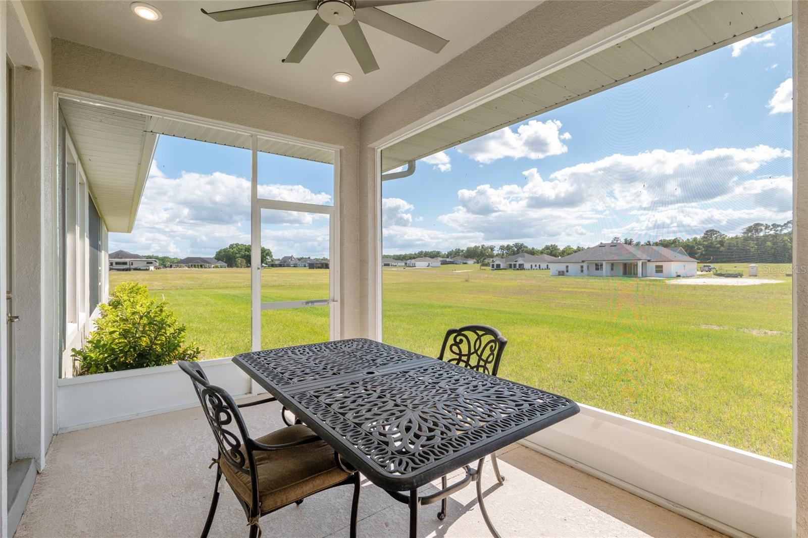 IRISH ACRES - Residential