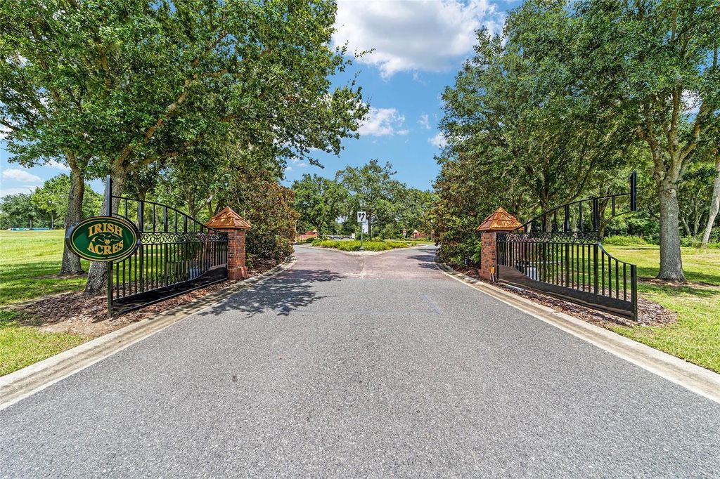 Photo of 1929 NW 85th Loop, Ocala, FL 34475 (MLS # OM723562)