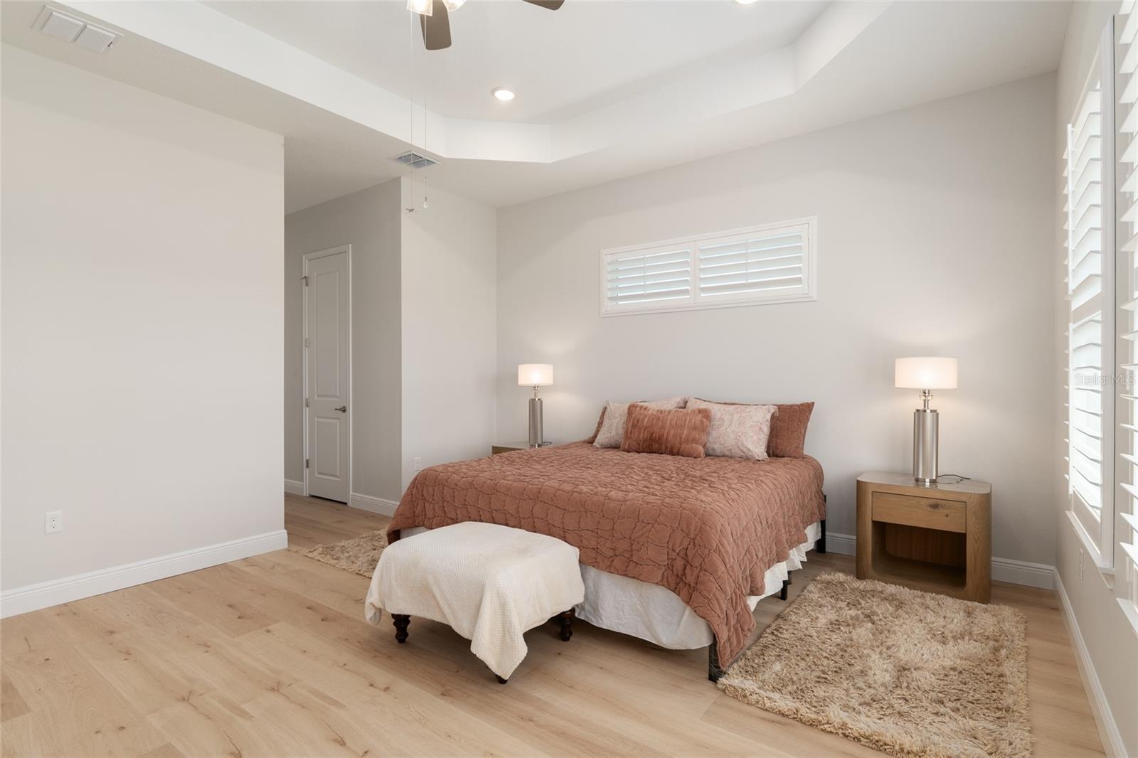 IRISH ACRES - Residential