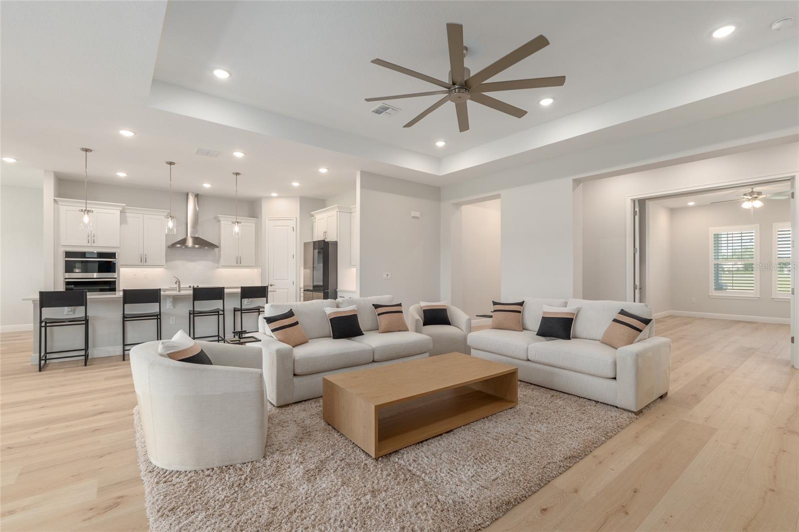 IRISH ACRES - Residential