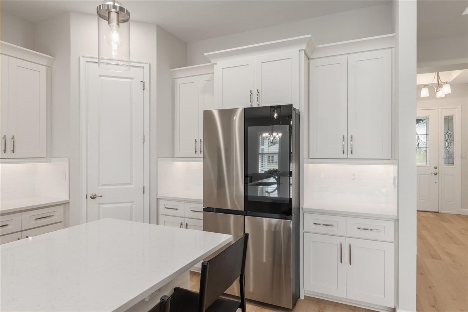 IRISH ACRES - Residential