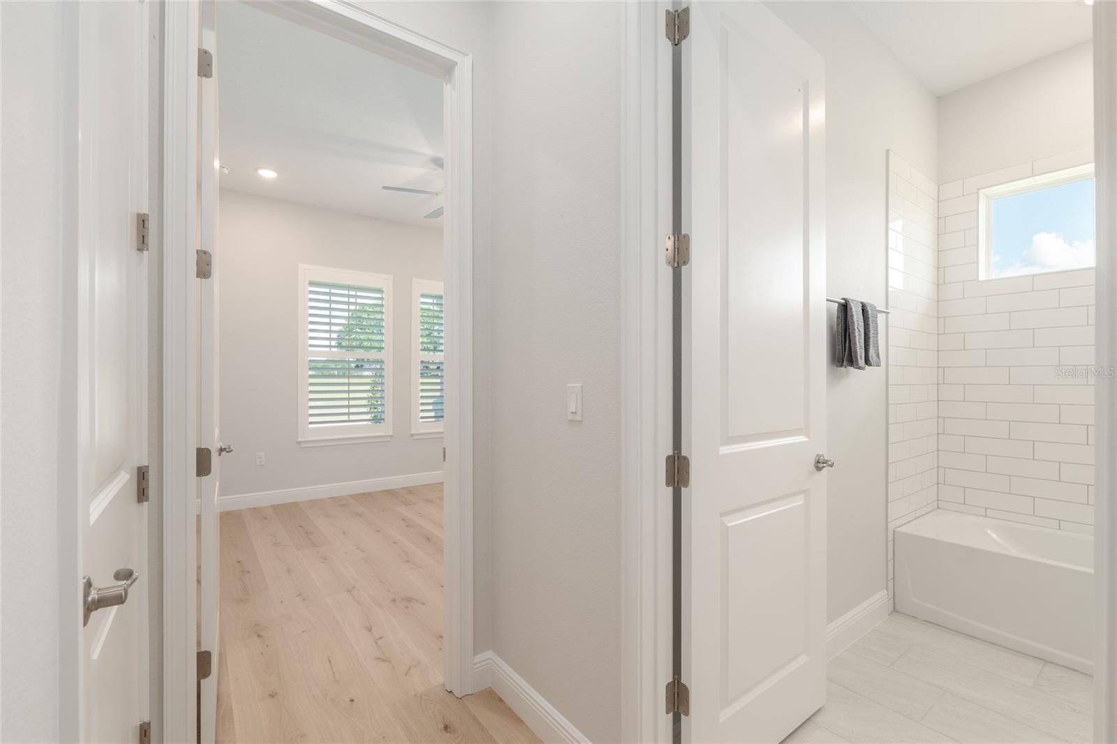 IRISH ACRES - Residential