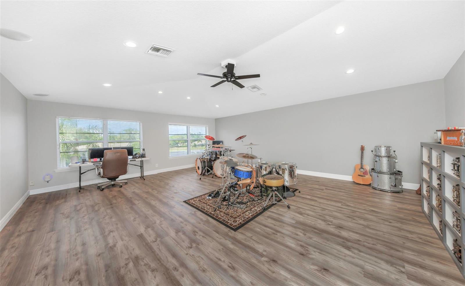 JUNIPER BAY PH 4 - Residential