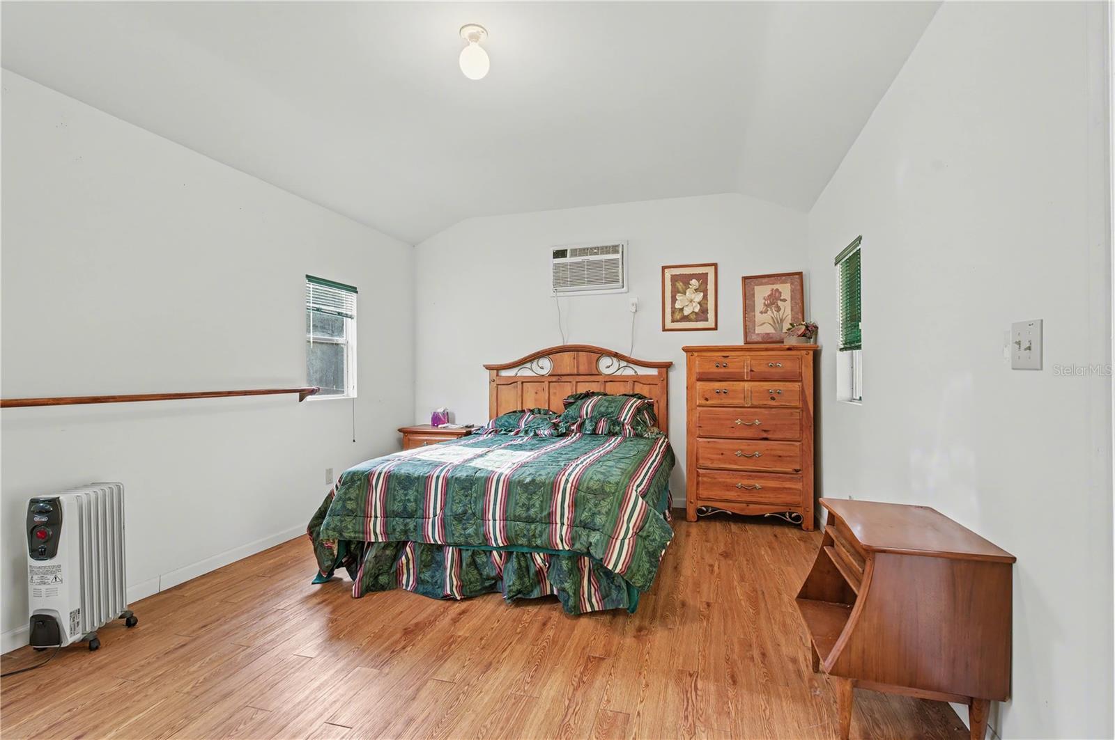 FLORIDA TUNG OIL GRVS INC DEVE - Residential