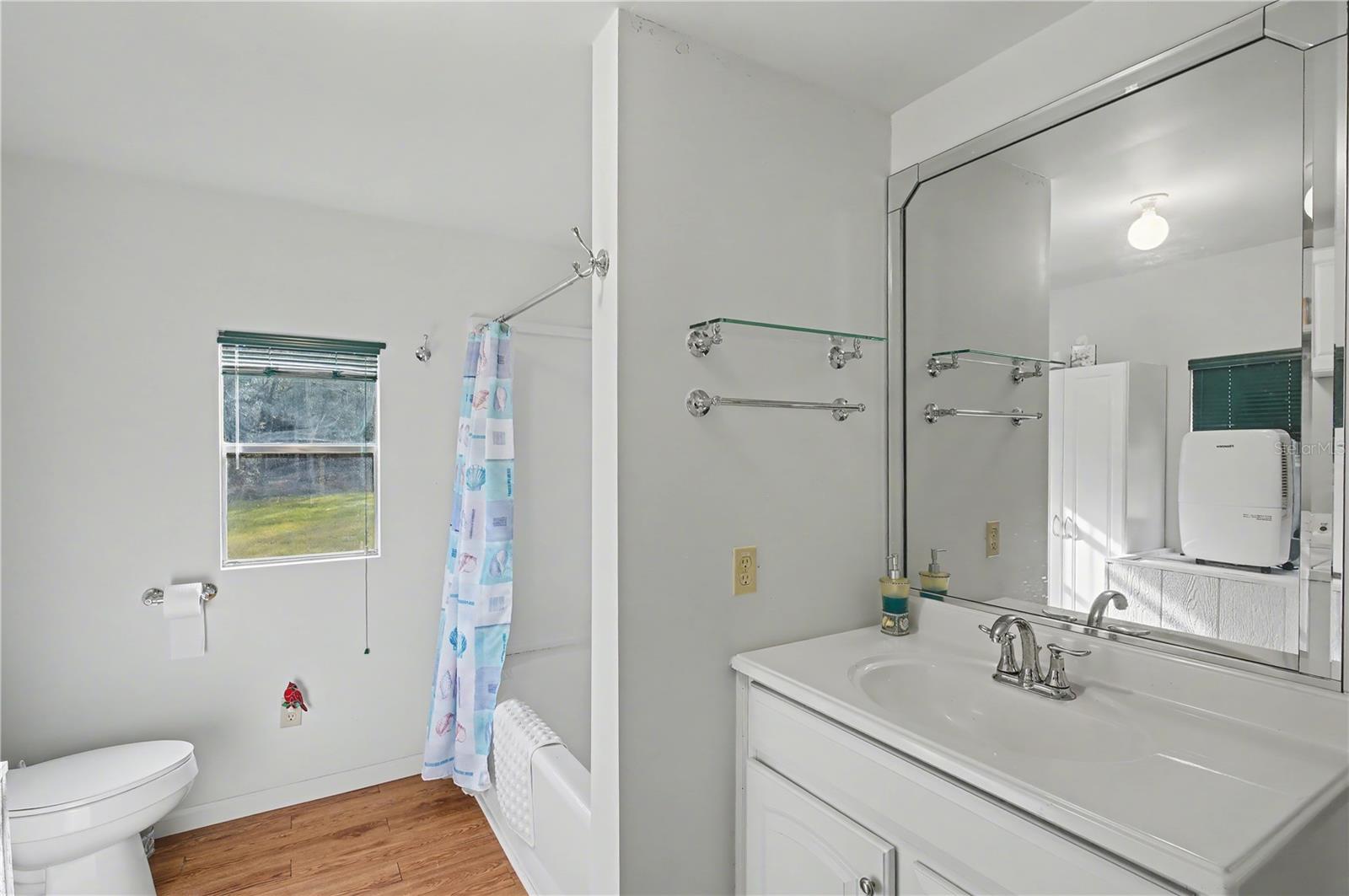 FLORIDA TUNG OIL GRVS INC DEVE - Residential