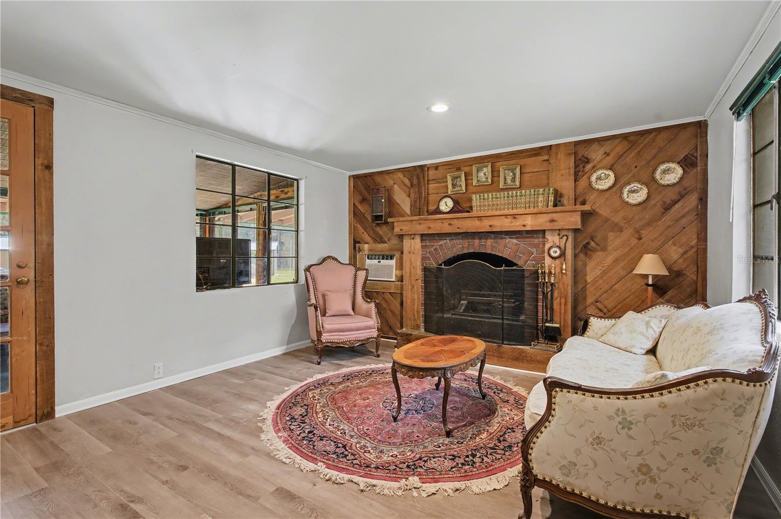 FLORIDA TUNG OIL GRVS INC DEVE - Residential