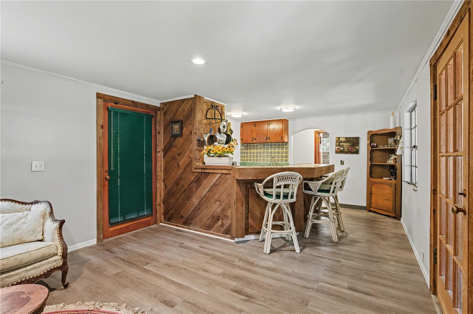 FLORIDA TUNG OIL GRVS INC DEVE - Residential